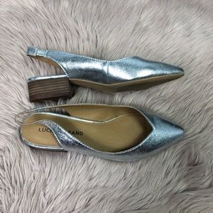 Lucky Brand silver metallic sling back heels
